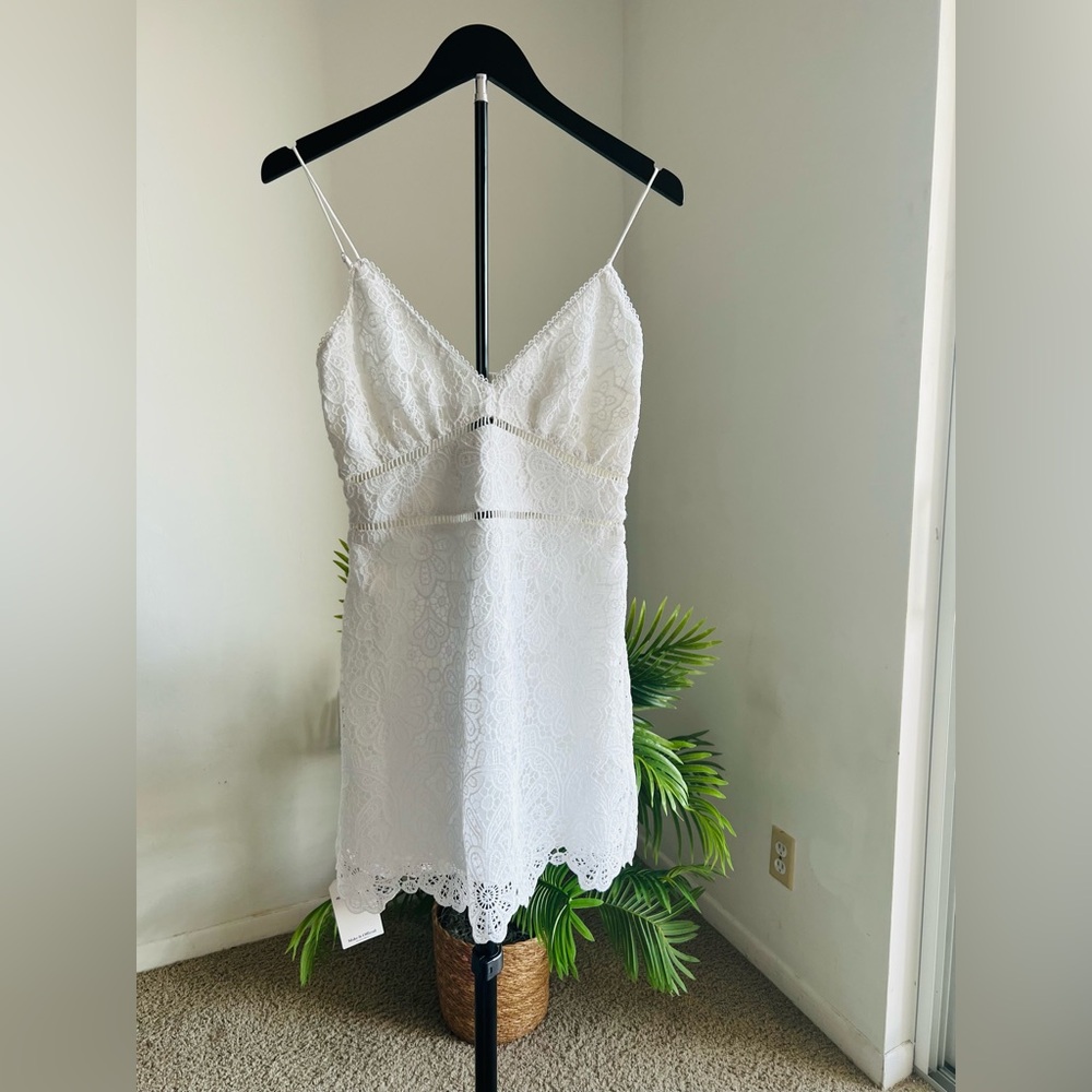 Abercrombie & Fitch White Lace Mini Dress - Picture 4 of 16